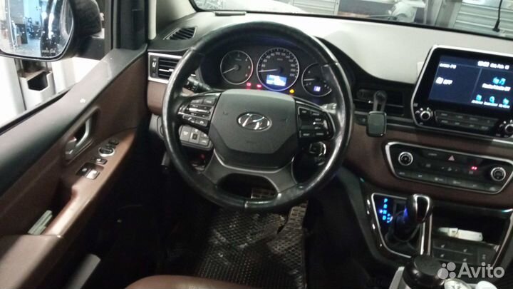 Hyundai Grand Starex 2.5 AT, 2018, 95 261 км
