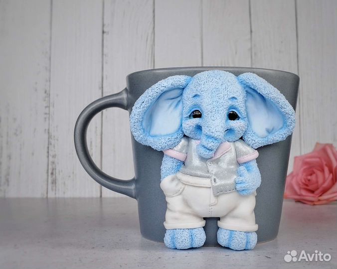 Кружка мужская со слоником из полимерной глины