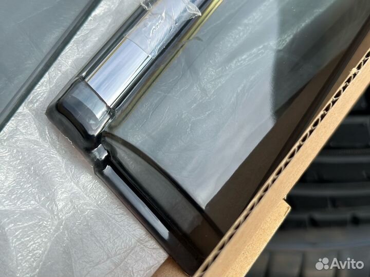 Nissan Teana (2014-2020) дефлекторы боковых окон L