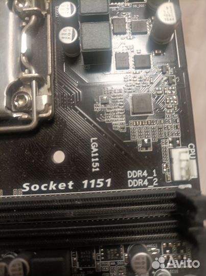 Материнская плата