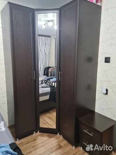 Спальный гарнитур