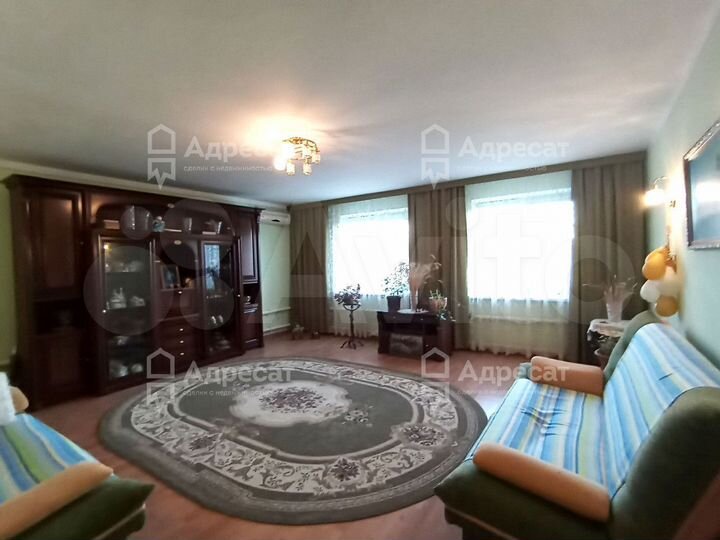 Коттедж 266,4 м² на участке 12 сот.