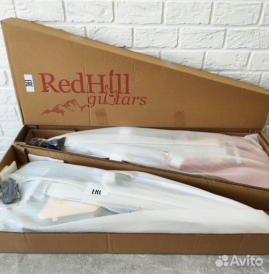 Электрогитара Les Paul Redhill LPX 200 (TBL, TRD)