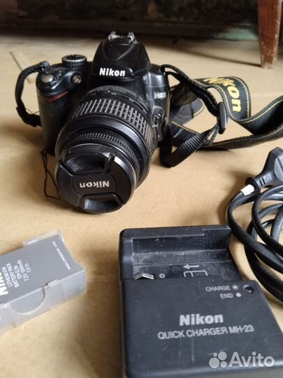 Зеркальный фотоаппарат Nikon d3000