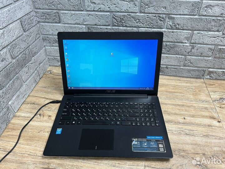 Ноутбук asus F553M