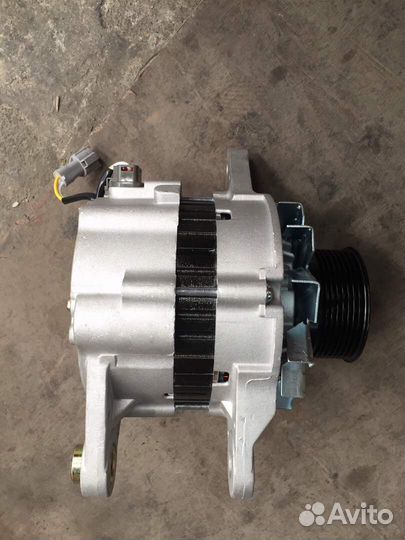 Генератор Hitachi ZX200-3