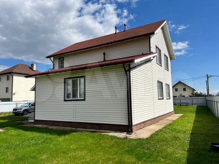 Дом 182 м² на участке 15 сот.