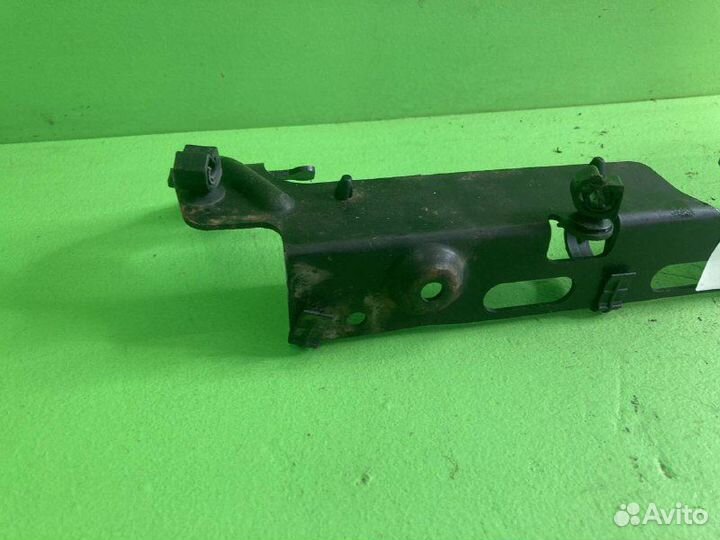 Кронштейн MAN TGX