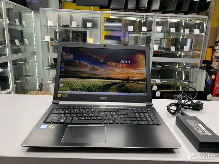 Ноутбук Acer Core i5-7 3.5Ghz/ GTX 1050/ SSD+HDD