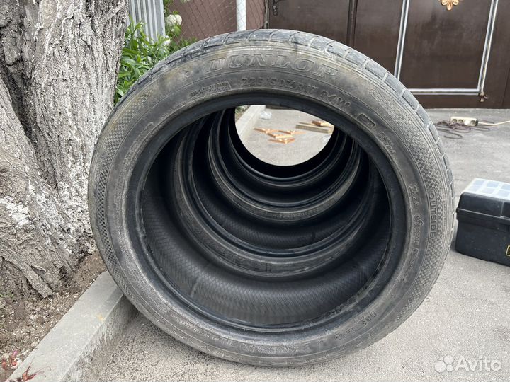 Dunlop SP Sport Maxx 225/50 R17