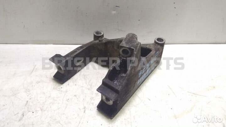 Кронштейн кпп Крайслер Себринг