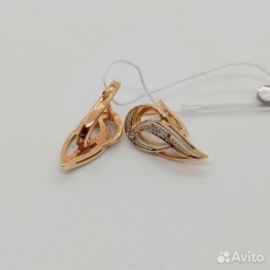 Золотые серьги с фианитом