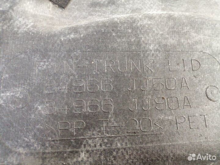 Обшивка крышки багажника Infiniti G37 V36 VQ37VHR