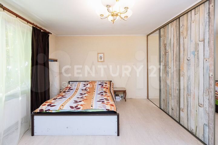 3-к. квартира, 73,4 м², 1/3 эт.