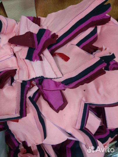 Остатки ткани обрезки флиса