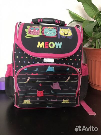 Рюкзак школьный для девочки 1 класс