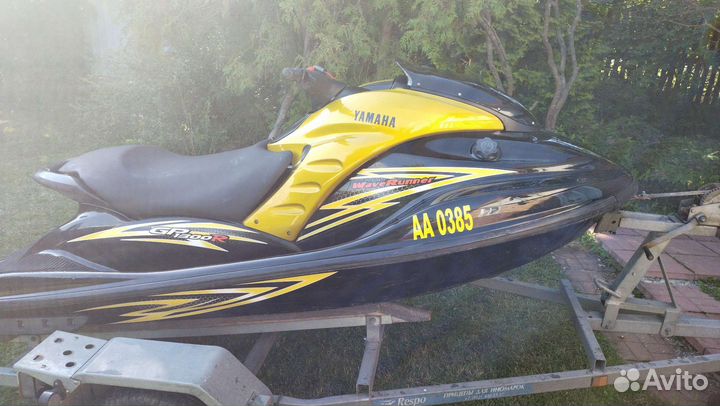 Продается гидроцикл Yamaha GP1300R