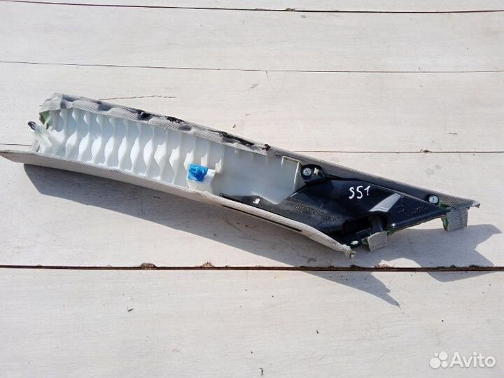 Обшивка стойки передняя правая Infiniti Fx S51 3.7