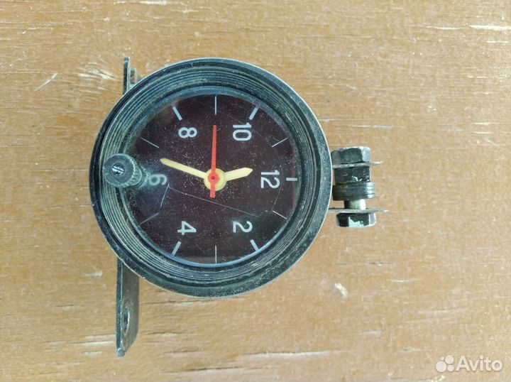 Автомобильные часы СССР