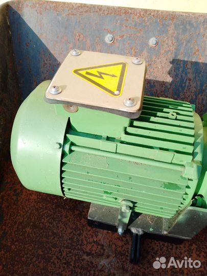 Электродвигатель 380 5.5 квт