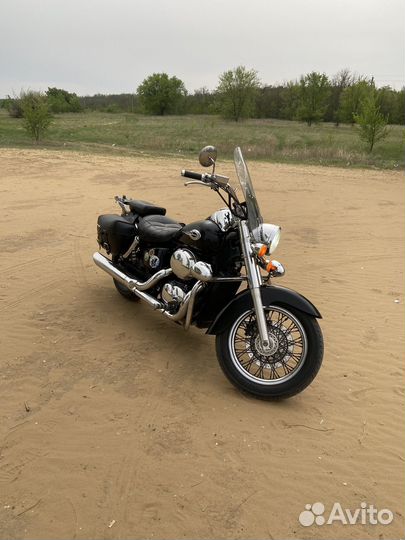 Honda shadow ACE 2000