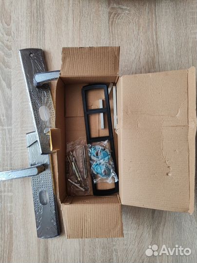 Дверная ручка левая универсальная с подсветкой