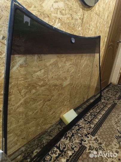 Лобовое стекло Lexus Rx300 mcu10