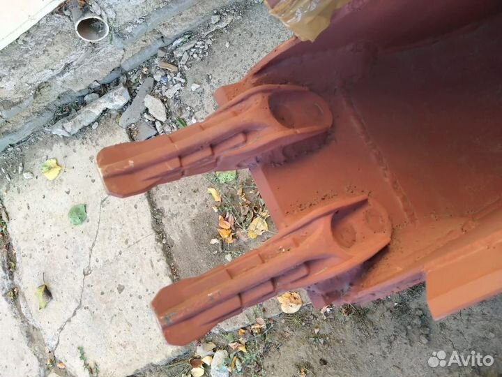 Ковш на эсковатор 30 см