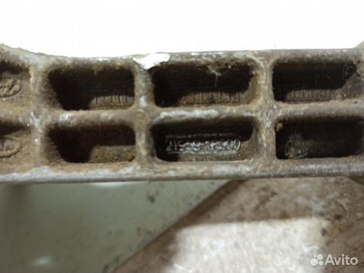 Опора двигателя Hyundai Solaris 1