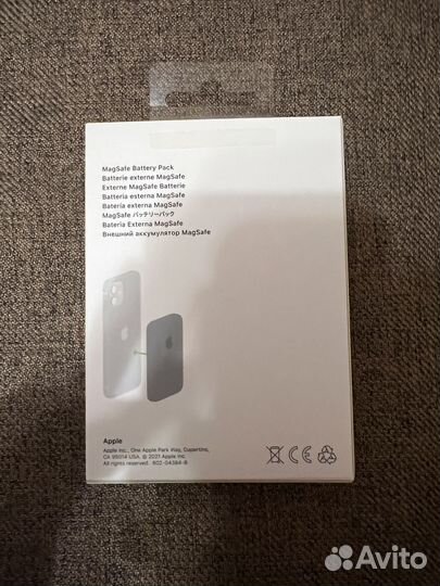 Внешний аккумулятор Apple MagSafe Battery Pack