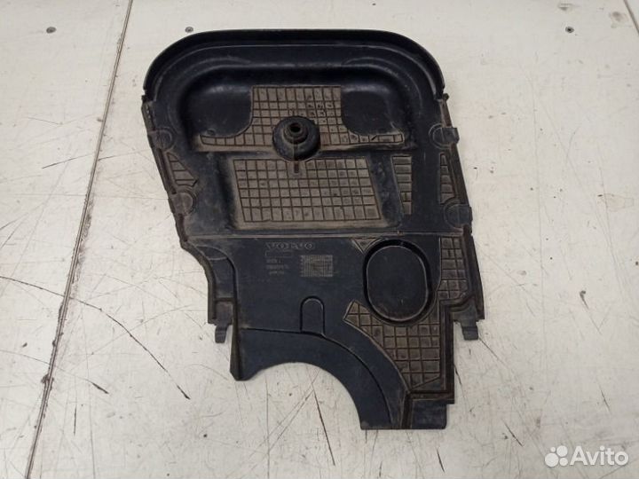 Кожух ремня грм Volvo S80 2001