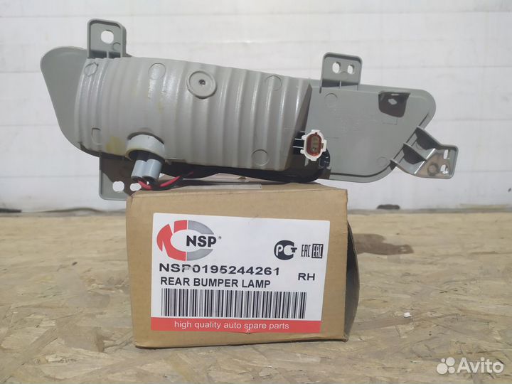 Катафот заднего бампера правый