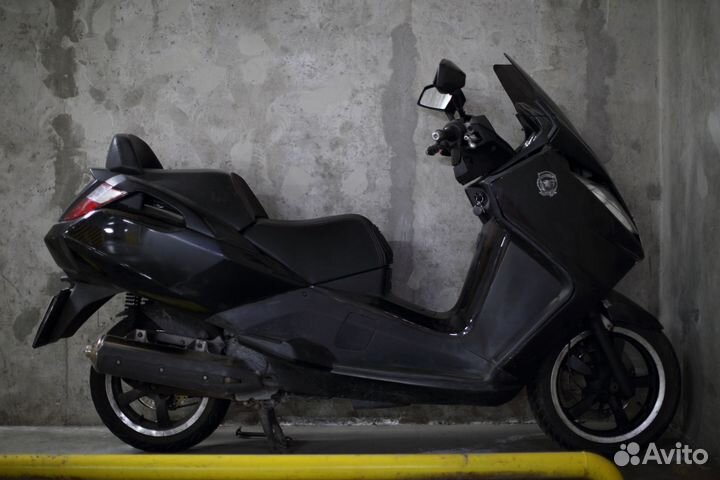 Продаю максискутер