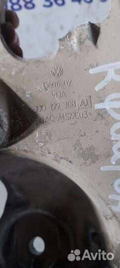 Кронштейн двигателя на Volkswagen Phaeton