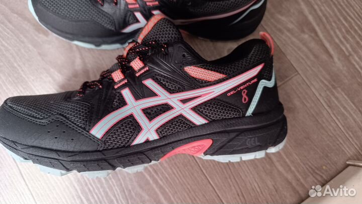 Кроссовки Asics Gel Venture 8. 39 Новые