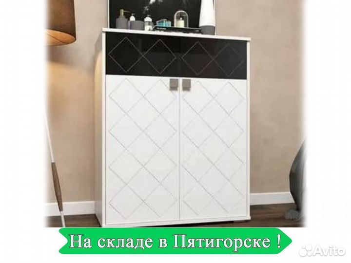 Комод белый глянец с полками и ящиками