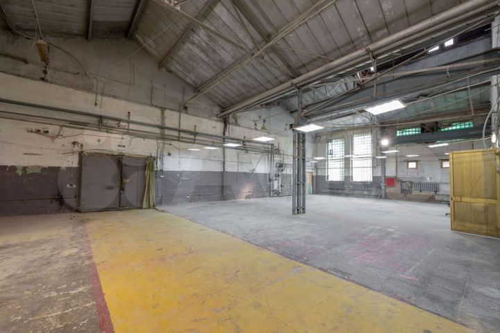 1954м² складской блок с офисами