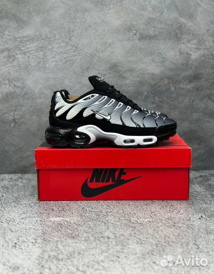 Кроссовки мужские nike