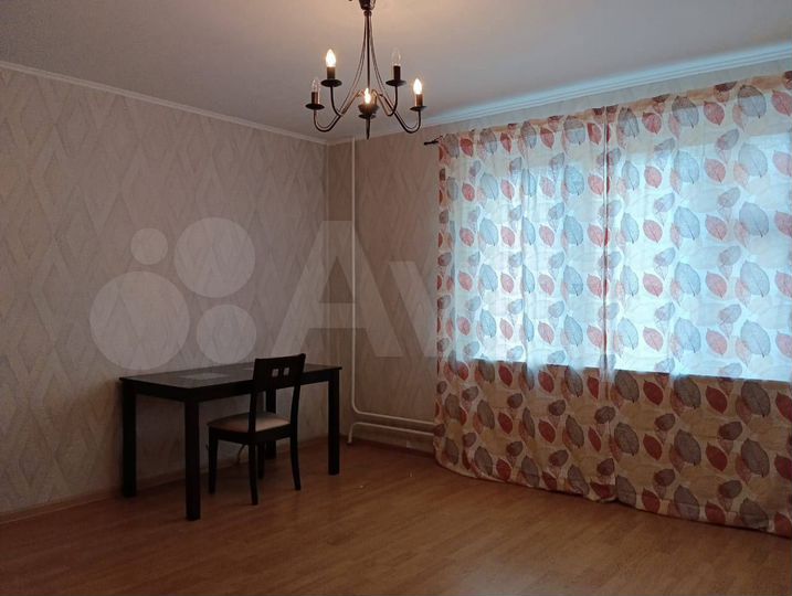 1-к. квартира, 42 м², 1/17 эт.