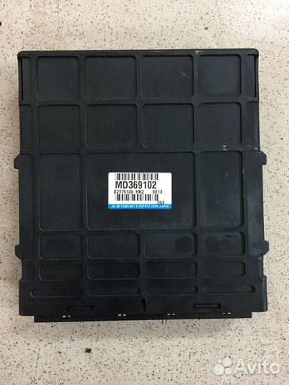 Эбу двигателя Mitsubishi Montero Sport 1 6G74