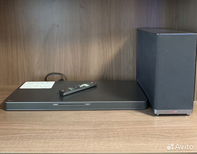 Blu-ray плеер, саундбар, subwoofer