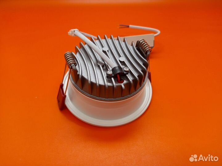 32337 Встраиваемый потолочный светильник