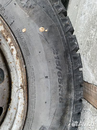 Nexen Winguard 215/65 R16