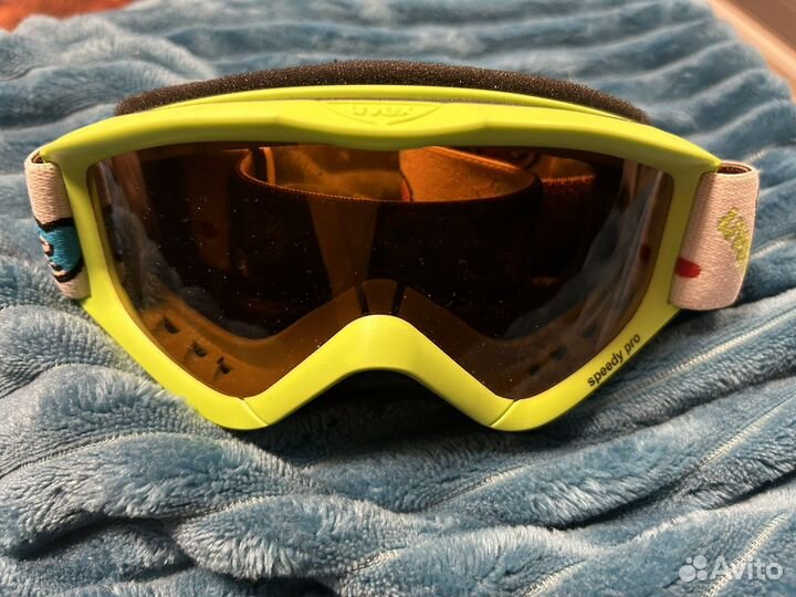 Горнолыжные очки