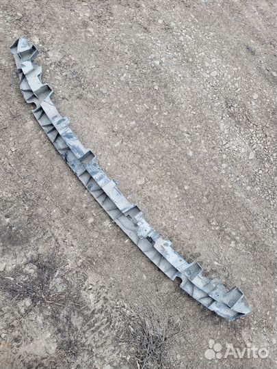 15-19 ауди ку7 крепление заднего бампера audi q7