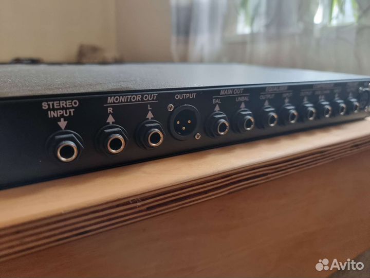 Микрофонный предусилитель Long Voice Master