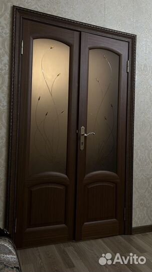 Двери межкомнатные с коробкой деревянные