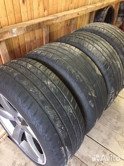 Matador MP 47 Hectorra 3 255/40 R19