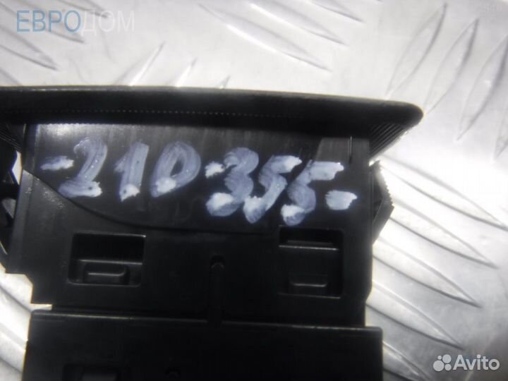 Кнопка стеклоподъемника задняя BMW F16 s1104592