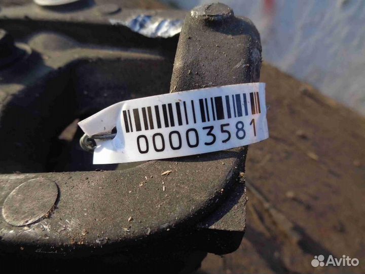 Цапфа/кулак поворотный передний левый Infiniti FX3